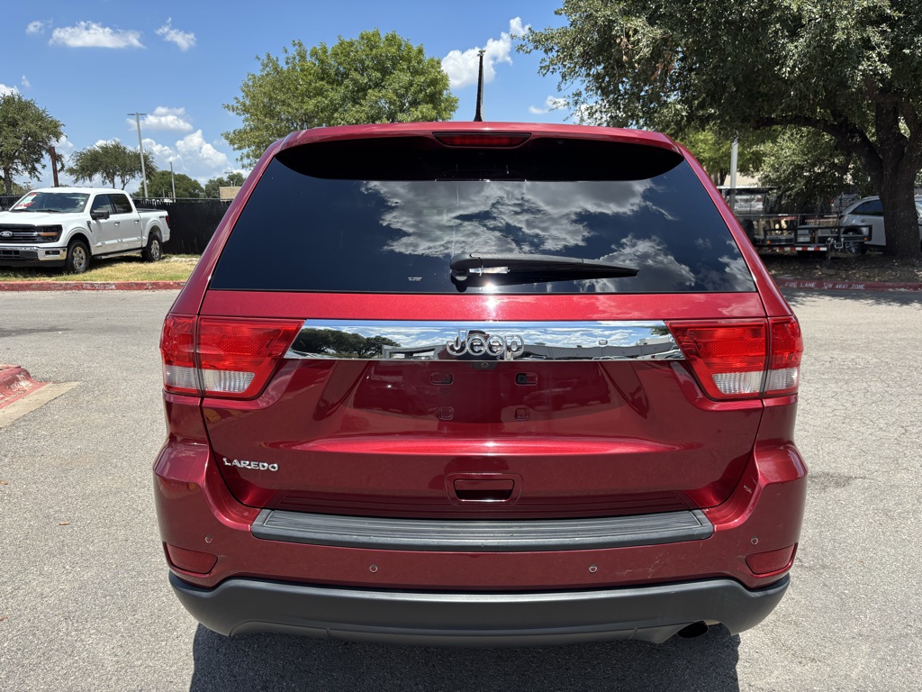 Used Car 2013 Jeep Grand Cherokee  Laredo For Sale Under $10,000 In Austin, Texas