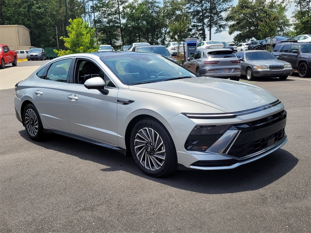 2025 Hyundai Sonata Hybrid Limited FWD