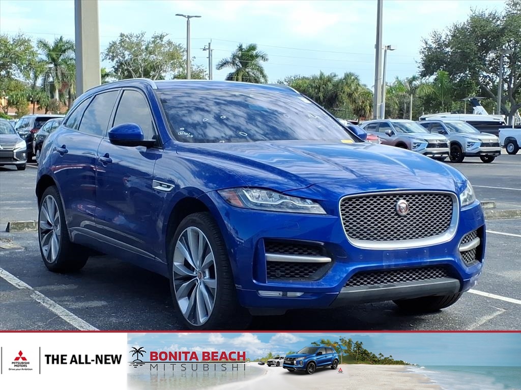 2018 Jaguar F-PACE 30t R-Sport