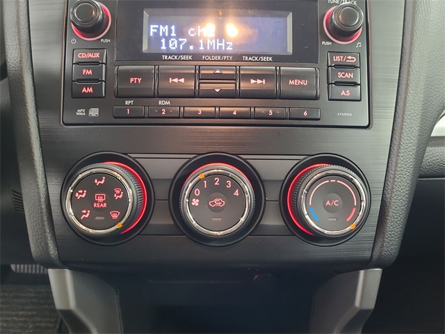 2015 – Subaru – Forester