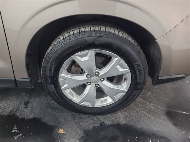 2015 – Subaru – Forester