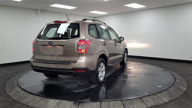 2015 – Subaru – Forester