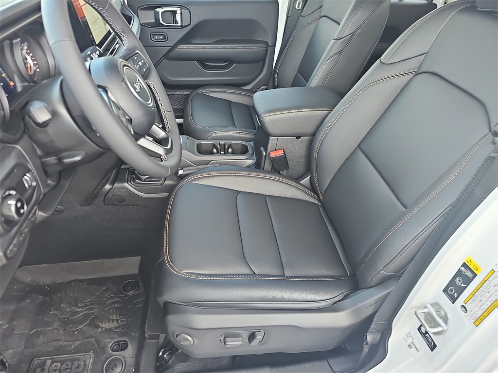 2025 Jeep Gladiator Sport - 7