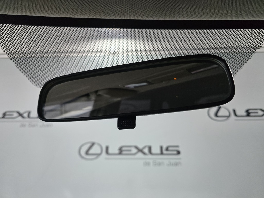 Thumbnail: 2016 Mitsubishi Outlander - 20