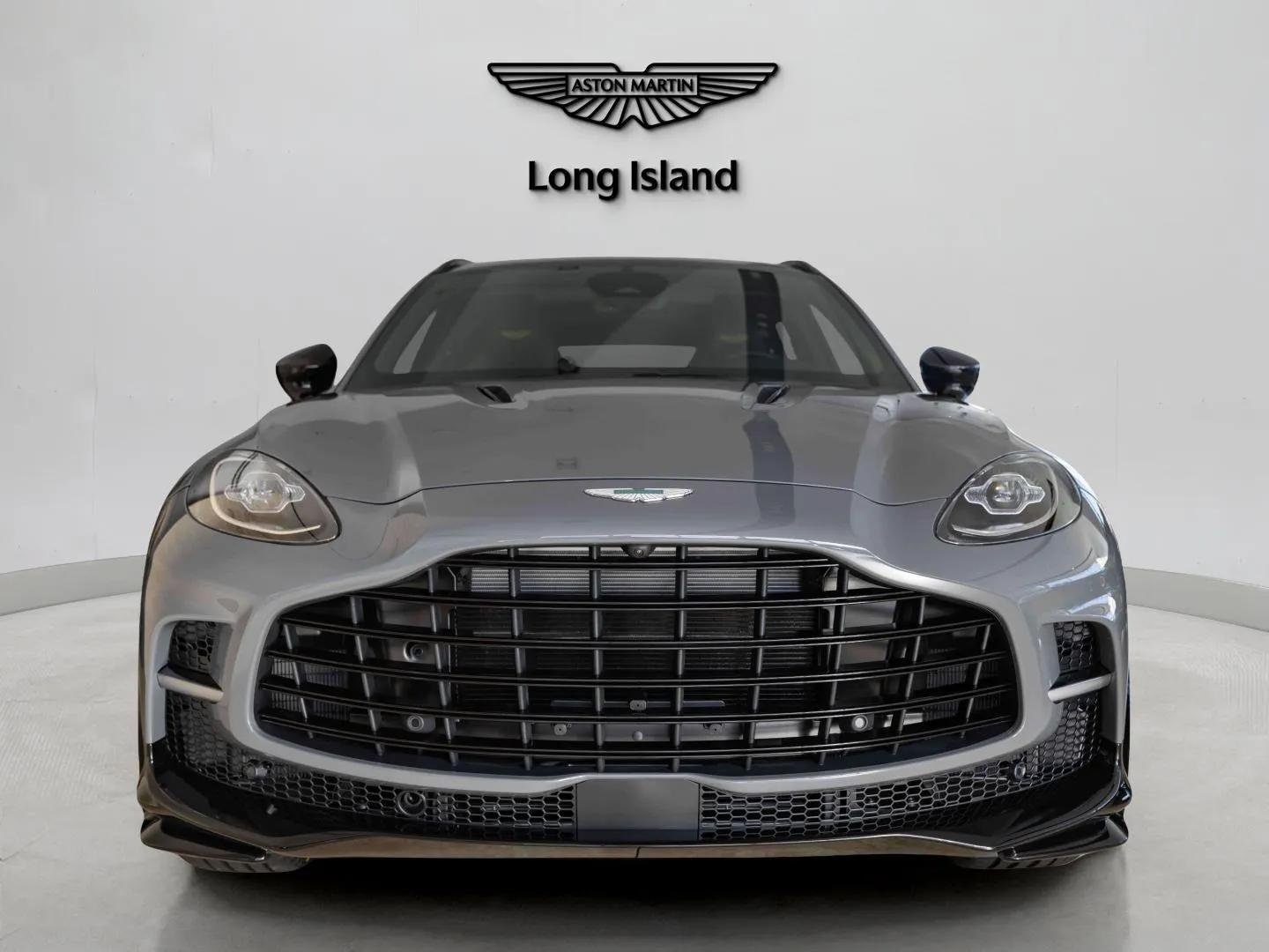 2025 Aston Martin DBX AM8 DBX707 photo 2