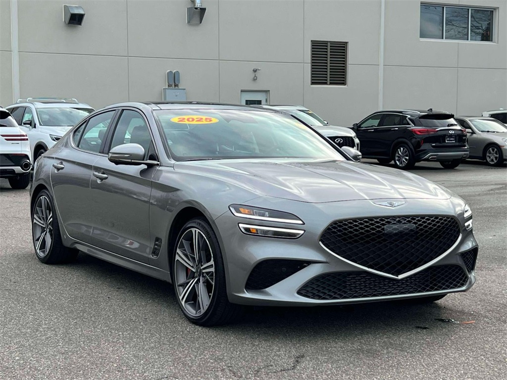 2025 Genesis G70 3.3T Sport Prestige RWD