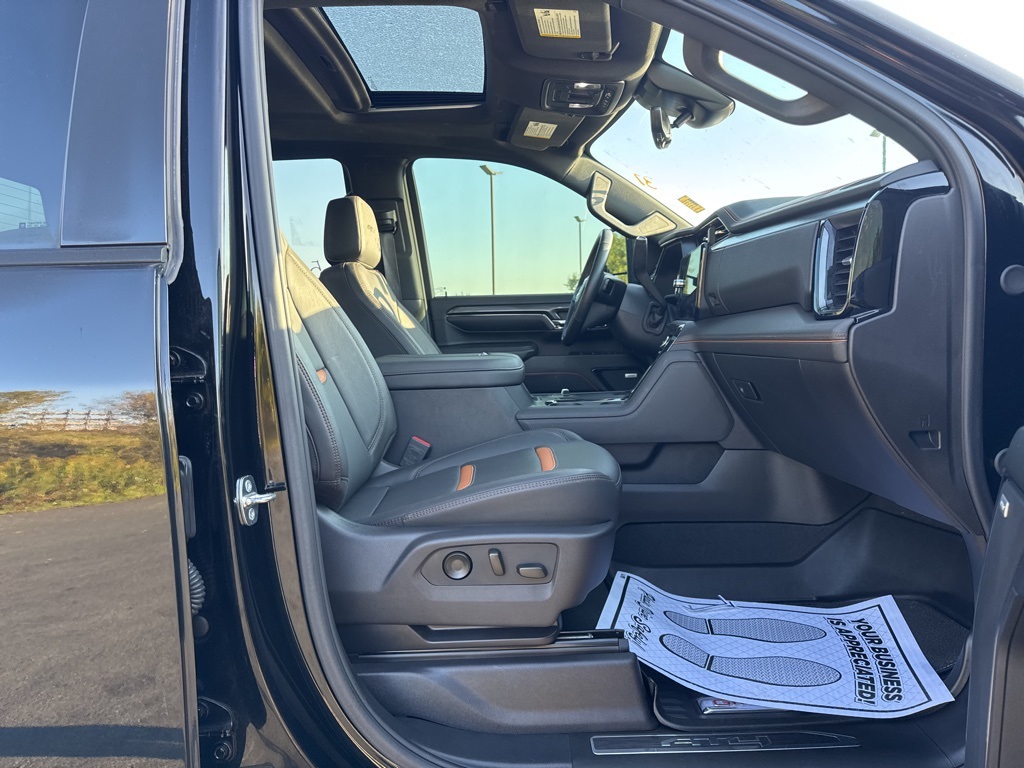 2024 Gmc Sierra HD AT4 photo 9