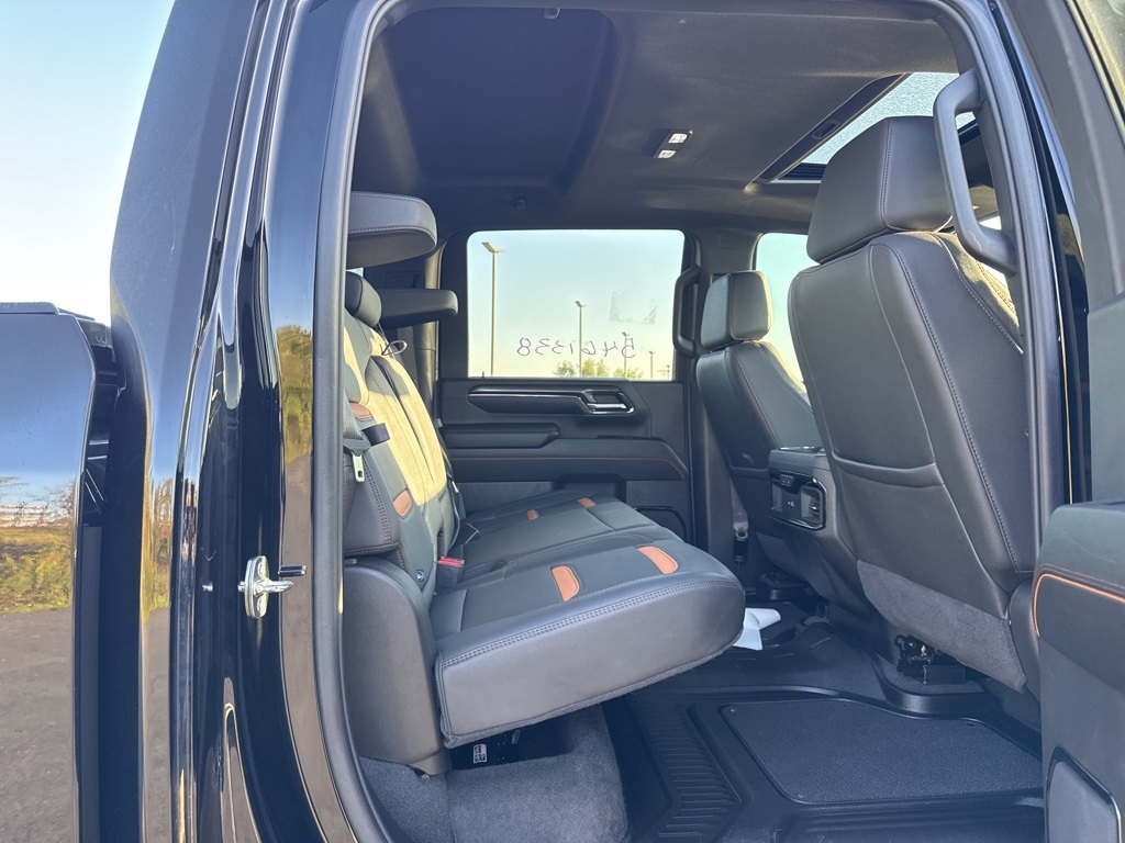 2024 Gmc Sierra HD AT4 photo 10