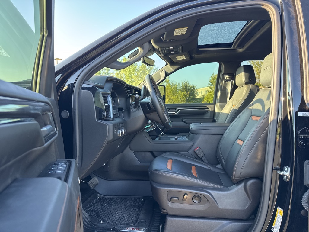 2024 Gmc Sierra HD AT4 photo 16