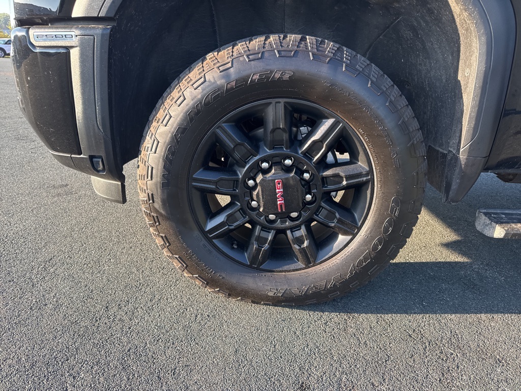 2024 Gmc Sierra HD AT4 photo 30