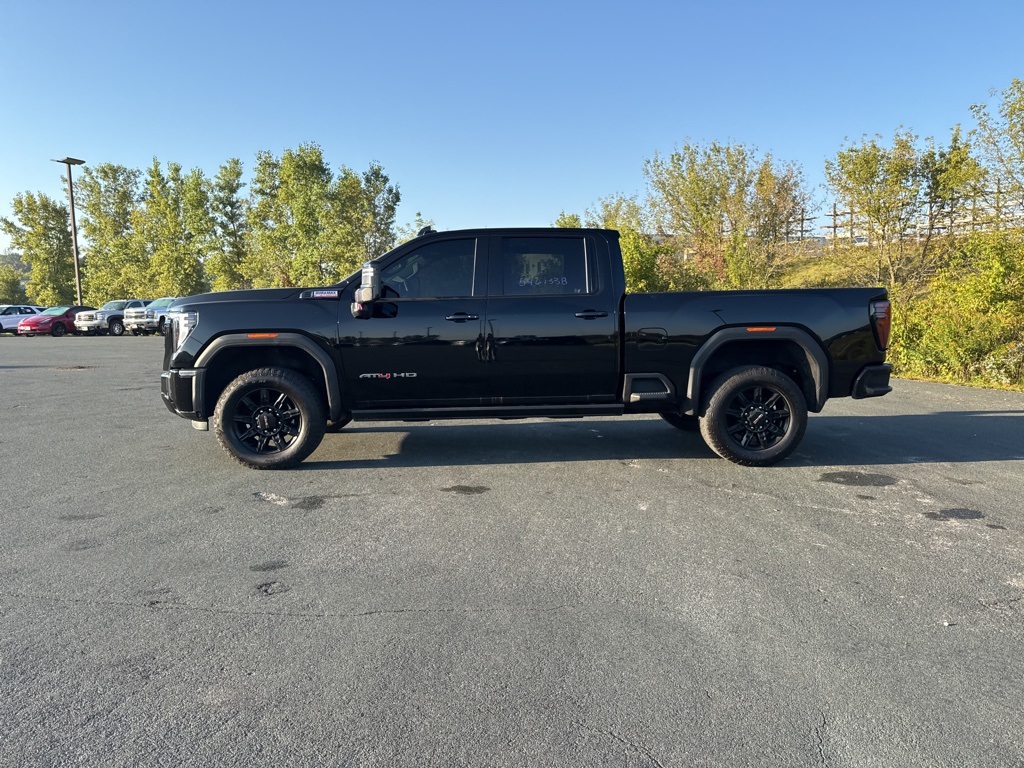 2024 Gmc Sierra HD AT4 photo 4
