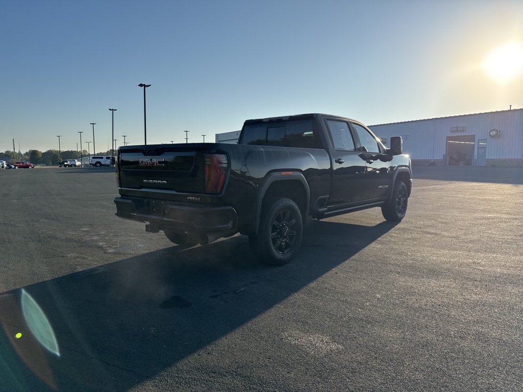 2024 Gmc Sierra HD AT4 photo 6
