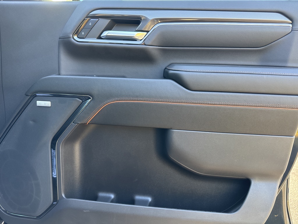 2024 Gmc Sierra HD AT4 photo 8