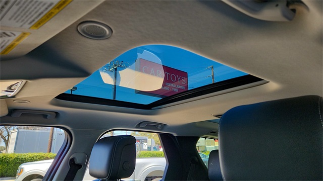 2024 Land Rover Discovery