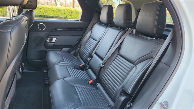 2024 Land Rover Discovery