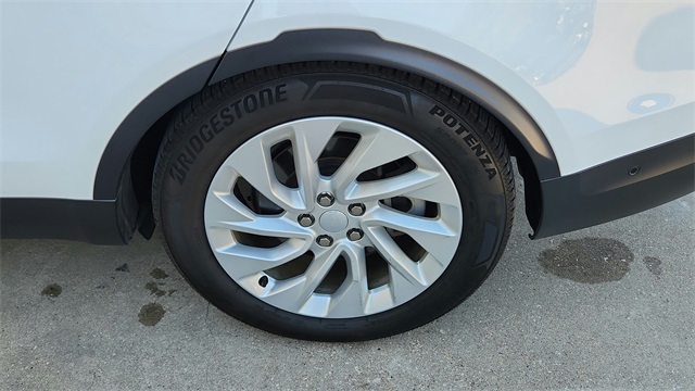 2024 Land Rover Discovery