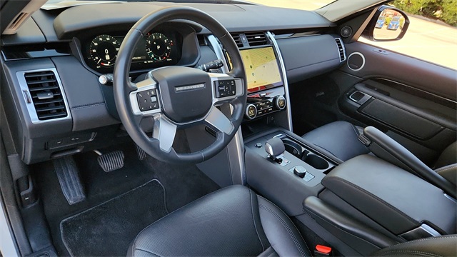 2024 Land Rover Discovery