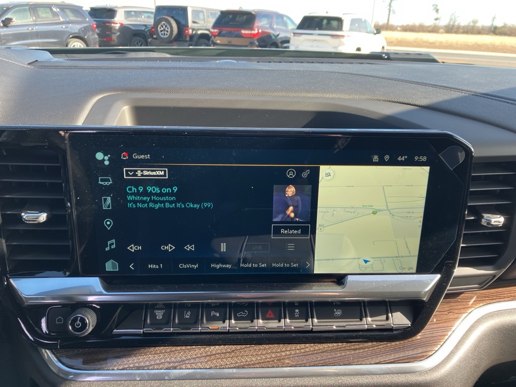 ChevroletSilverado 3500HD13