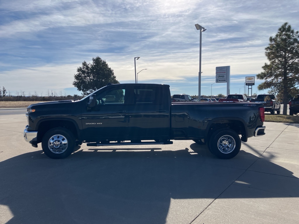 ChevroletSilverado 3500HD2