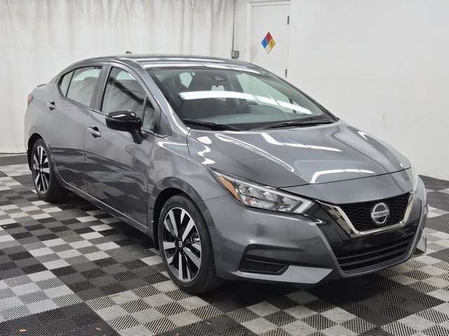 2022 Nissan Versa Sedan SR