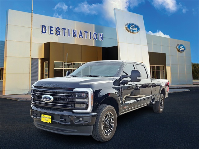 2025 Ford F-350 Super Duty Platinum Crew Cab 4WD