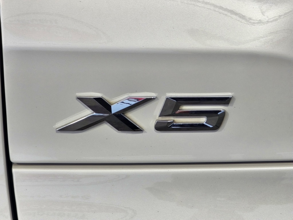 Thumbnail: 2024 BMW X5 - 11