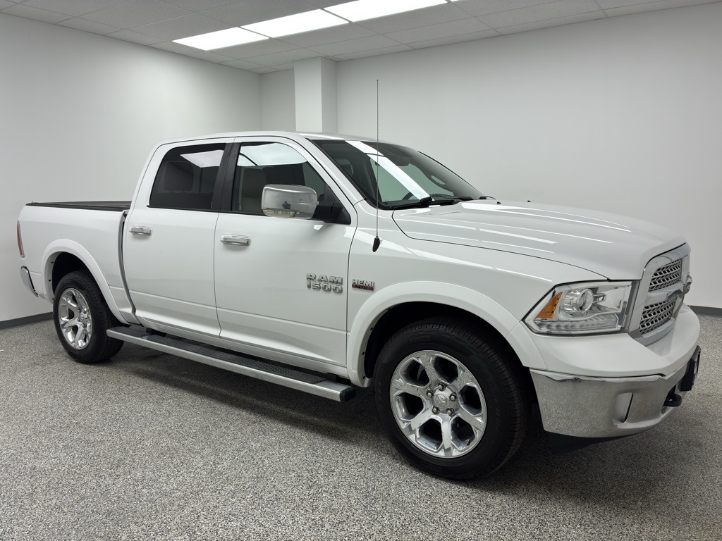 2014 RAM 1500 Laramie Crew Cab 4WD