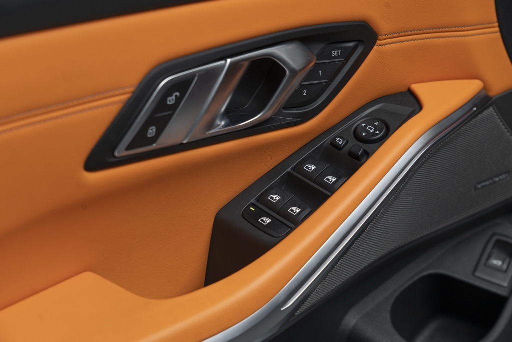 2023 BMW M3 Competition - Photo 9