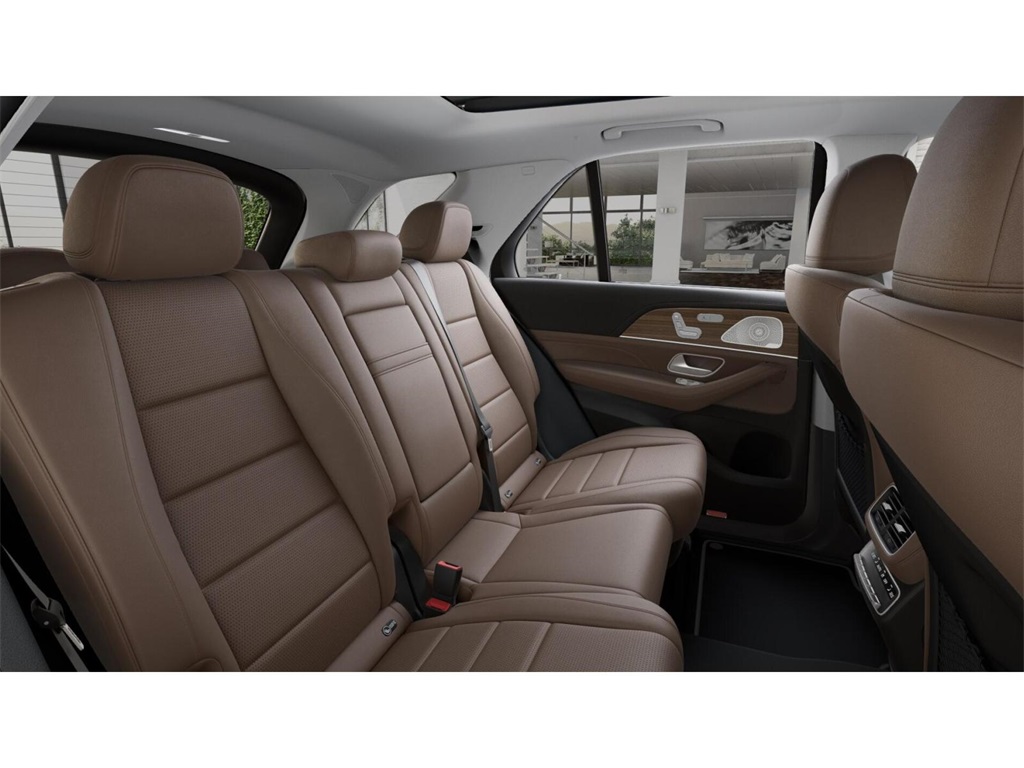 2026 Mercedes Benz GLE 350 4MATIC photo 4