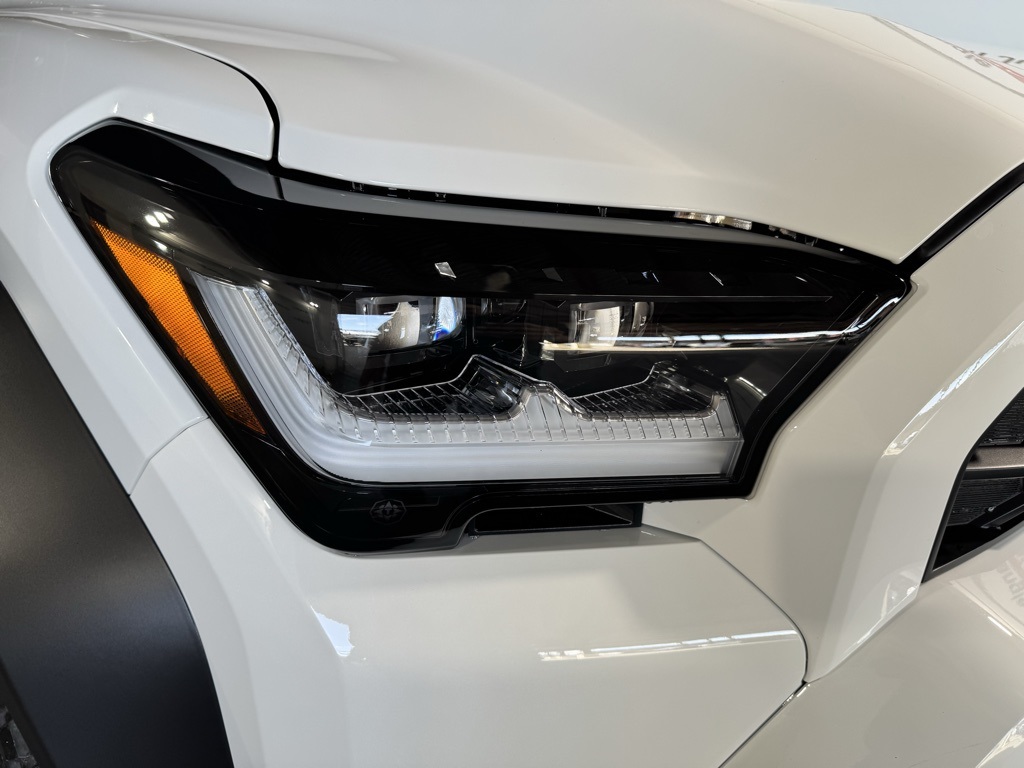 Thumbnail: 2026 Toyota 4Runner - 14