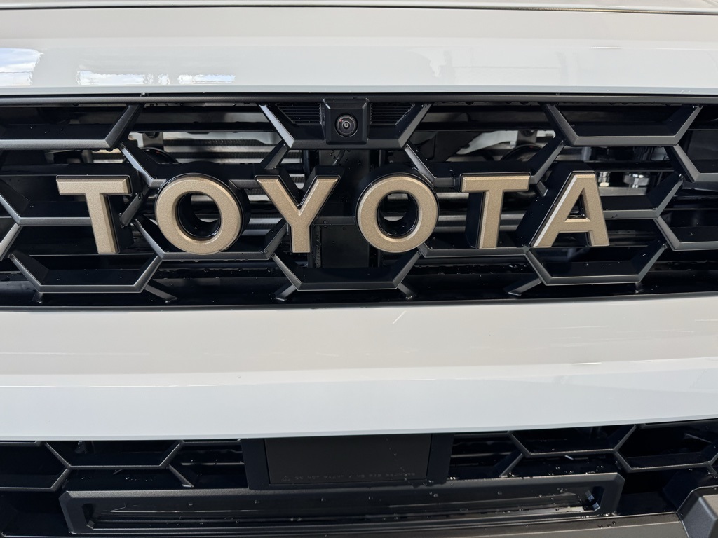 Thumbnail: 2026 Toyota 4Runner - 16