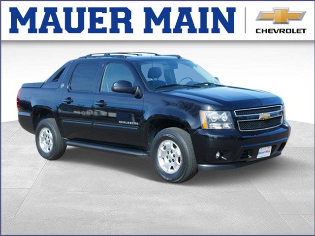 2013 Chevrolet Avalanche LS Black Diamond Edition 4WD