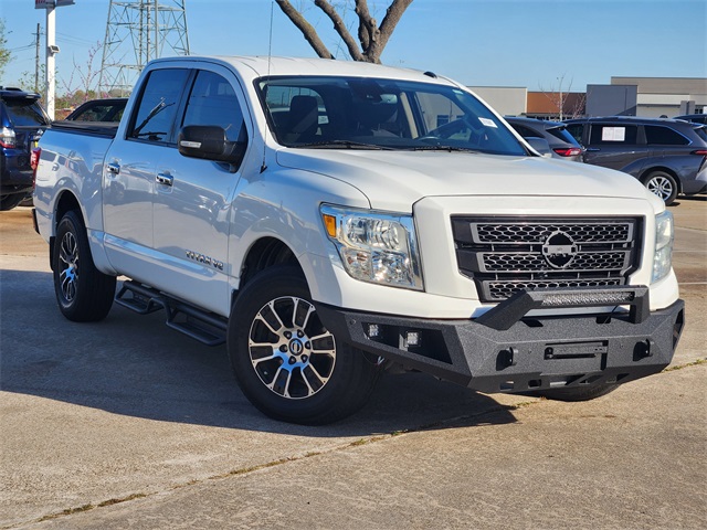 2020 Nissan Titan SV Crew Cab RWD