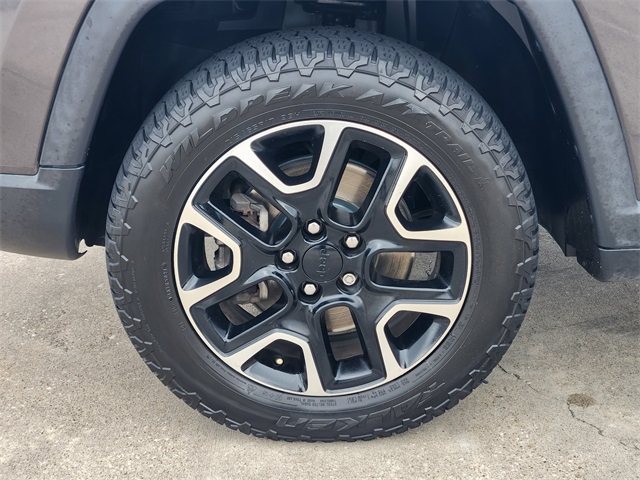 2021 Jeep Compass Trailhawk Gray at Durrett Motor Company