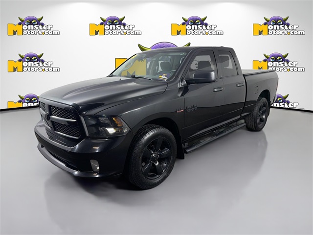 2017 RAM 1500 Express Quad Cab 4WD