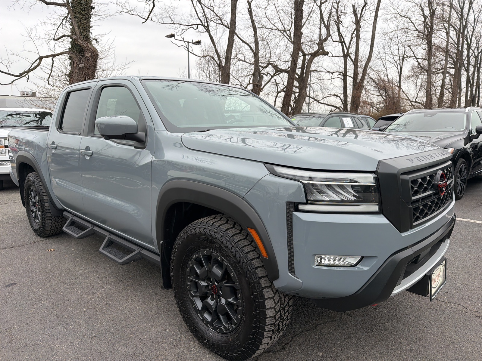 2024 Nissan Frontier PRO-4X Crew Cab 4WD