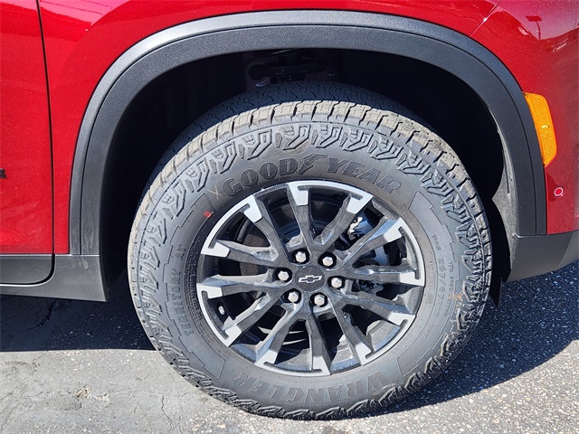 2026 Chevrolet Traverse Z71 photo 9