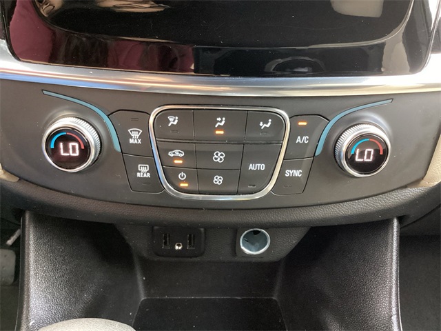 Used Car 2023 Chevrolet Traverse  Ls For Sale Under $30,000 In San Antonio, Texas