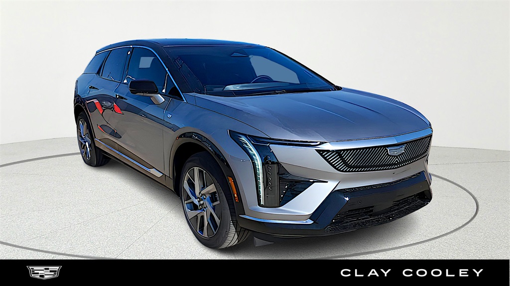 2026 Cadillac OPTIQ Luxury RWD