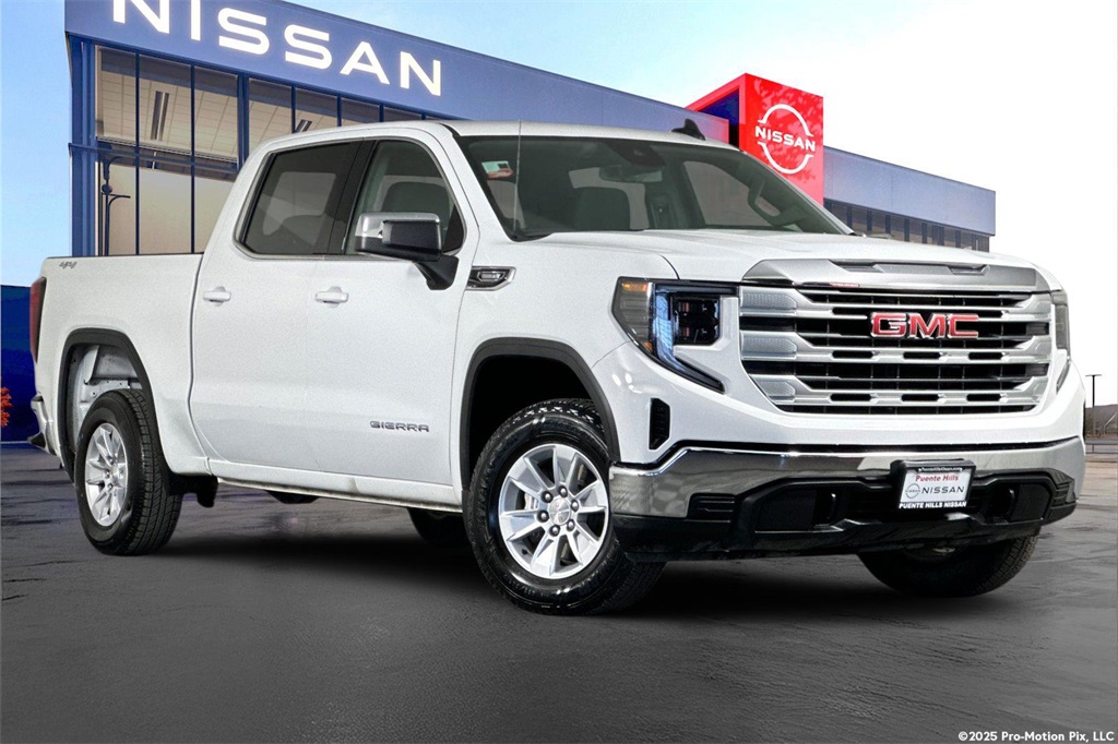 2024 GMC Sierra SLE's photo