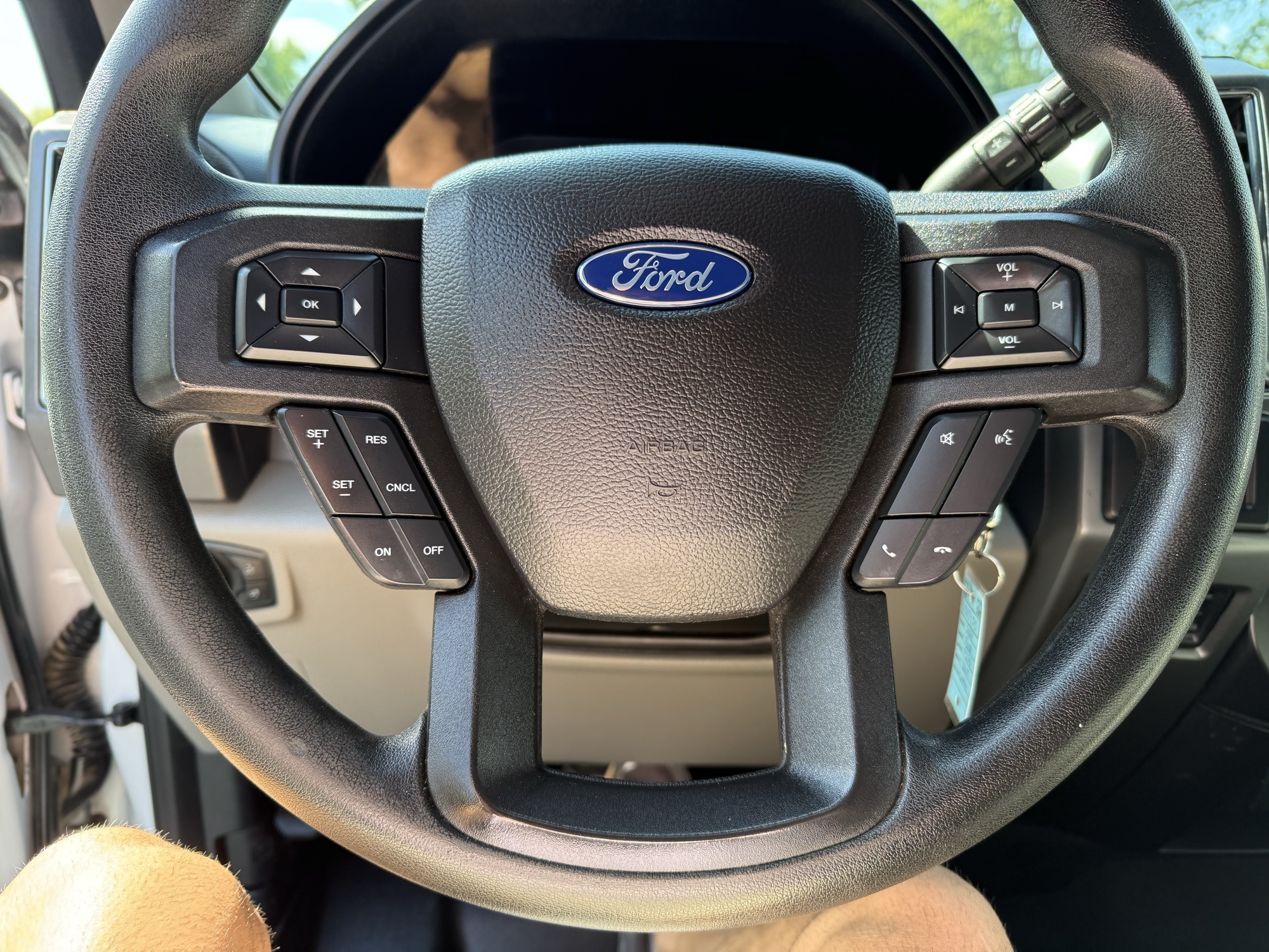 2021 Ford F-250 XLT photo 16