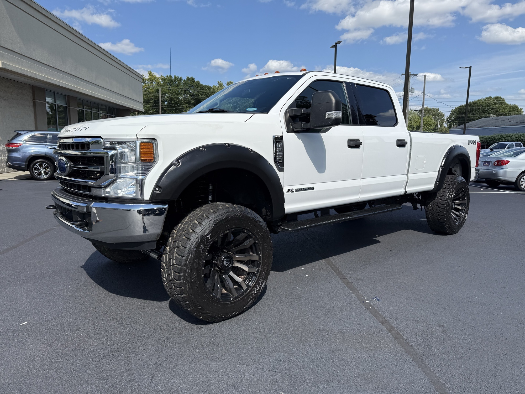 2021 Ford F-250 XLT photo 3