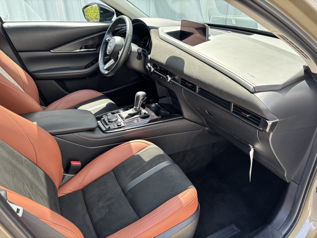 Used Car 2025 Mazda Cx-30  Wagon 4 Dr. 2.5 Carbon Turbo All Wheel Drive For Sale Under $35,000 In Austin, Texas