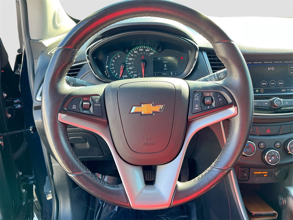 2022 Chevrolet Trax LT Blue at Bravo Nissan