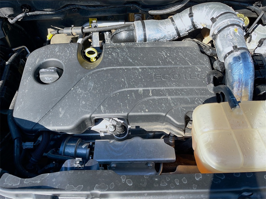 2022 Chevrolet Trax LT Blue at Bravo Nissan