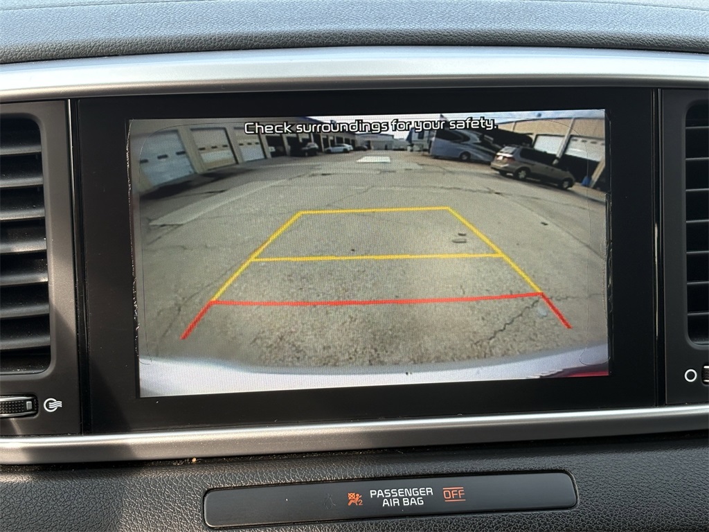 2020 Kia Sportage LX Silver at Community Kia