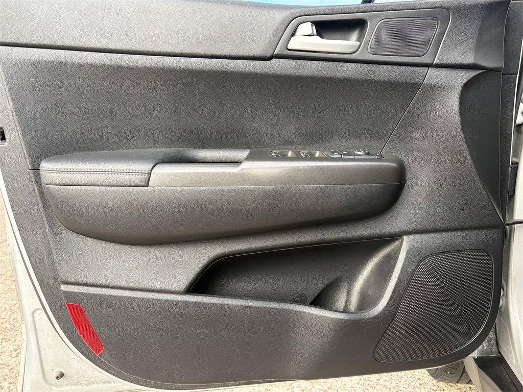 2020 Kia Sportage LX Silver at Community Kia