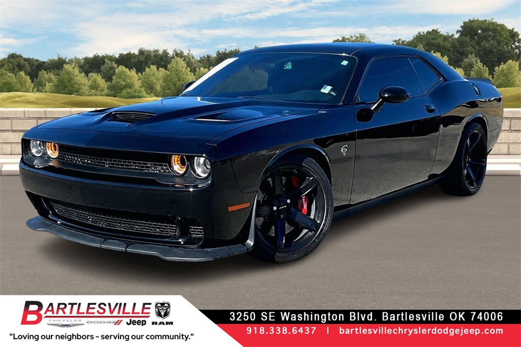 2017 Dodge Challenger SRT Hellcat RWD