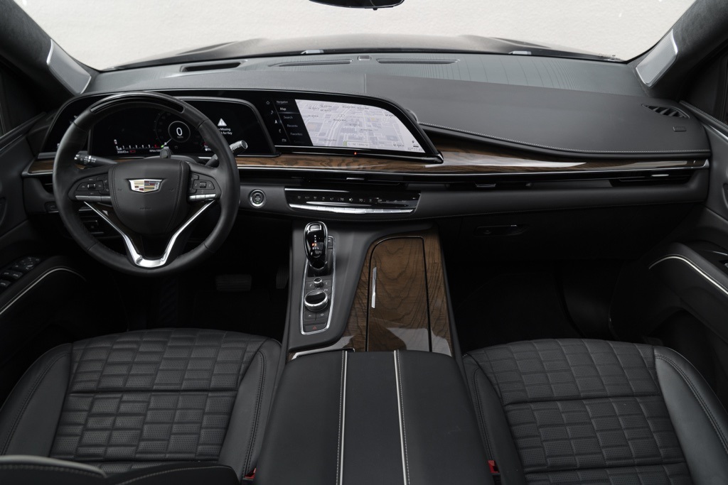 2023 Cadillac Escalade ESV - Thumbnail 2