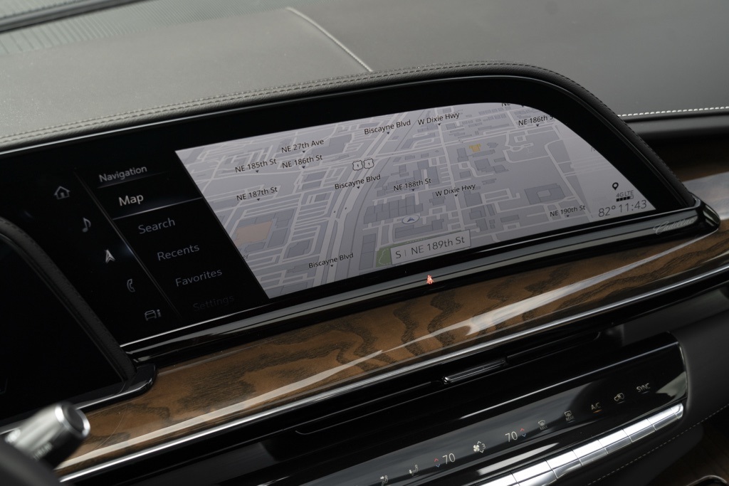 2023 Cadillac Escalade ESV Sport Platinum - Photo 24